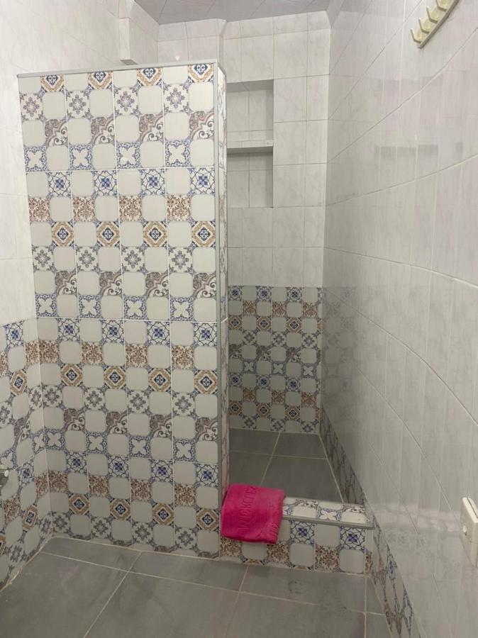 Spacious Dinamo Apartment Tbilisi Exterior photo
